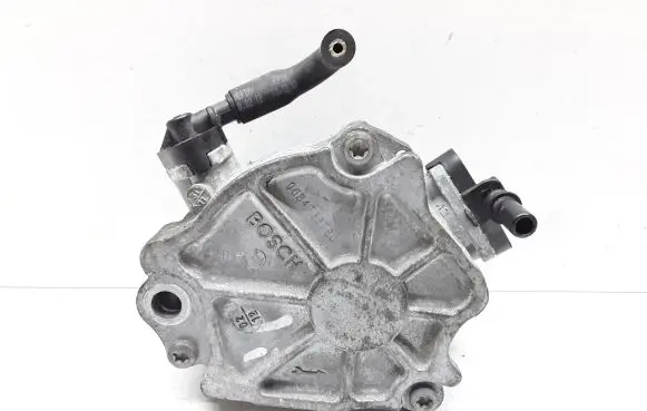 Volvo V60 Vacuum pump 9684786780