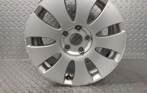 Audi A4 S4 B7 8E 8H R16 alloy rim 8E0601025AE