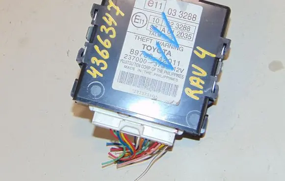 Toyota RAV 4 (XA30) Other control units/modules 8973042011 2370003731 8973042010