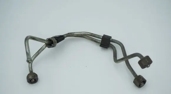 Citroen C5 Fuel injector supply line/pipe 