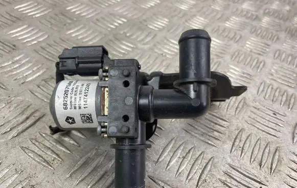 Jeep Grand Cherokee Electric auxiliary coolant/water pump 68252075AB