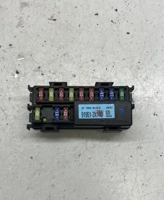 Hyundai i40 Fuse module 919513X140