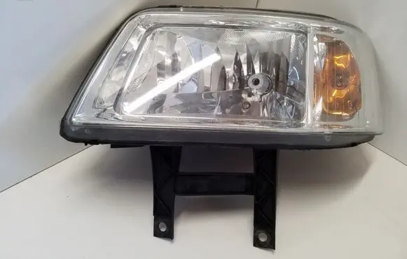 Volkswagen Transporter - Caravelle T5 Headlight/headlamp 7H1941017N 0301191301