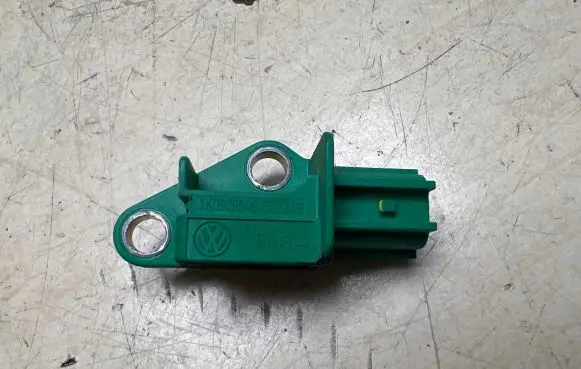 Audi A6 S6 C6 4F Airbag deployment crash/impact sensor 1K0909606C 5WK43544