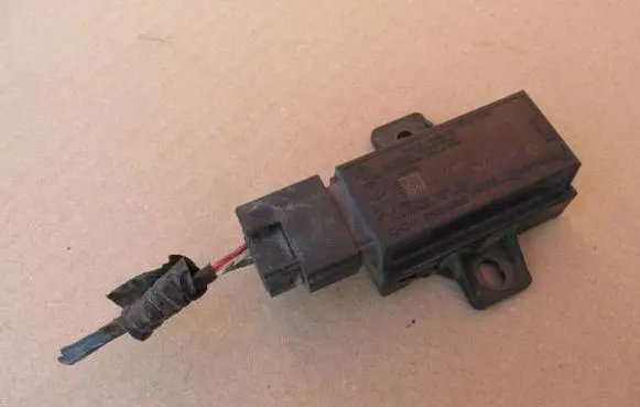 Dodge Nitro Tire pressure sensor M3N65982801 5WY7774 56043332AC