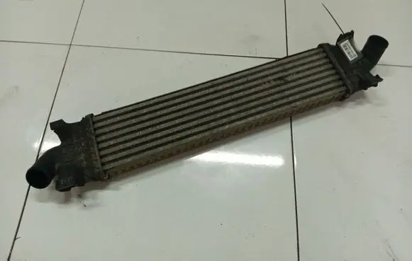 Ford Focus C-MAX Intercooler radiator