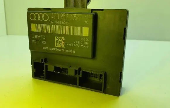 Audi A6 S6 C6 4F Door control unit/module 4F0959795F 4F0910795F 0033TFJ000
