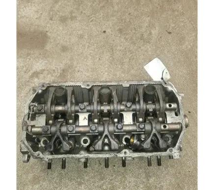 Mitsubishi Pajero Engine head G7S4FR