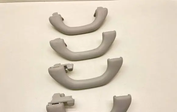 Volkswagen Tiguan A set of handles for the ceiling 1K0857607M