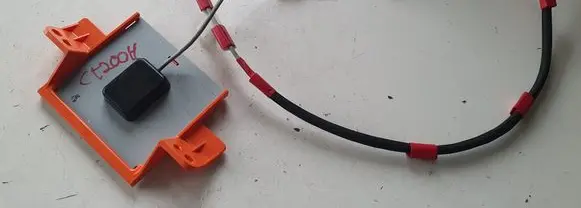 Lexus CT 200H Aerial GPS antenna