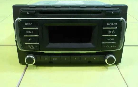 KIA Rio Radio/CD/DVD/GPS head unit 961701W780CA 15AB56