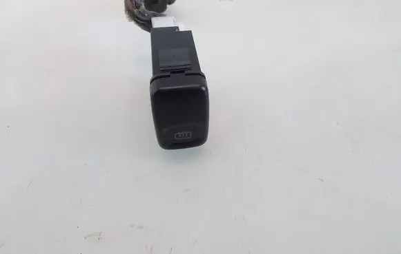 Ford Focus Windscreen/window heater switch