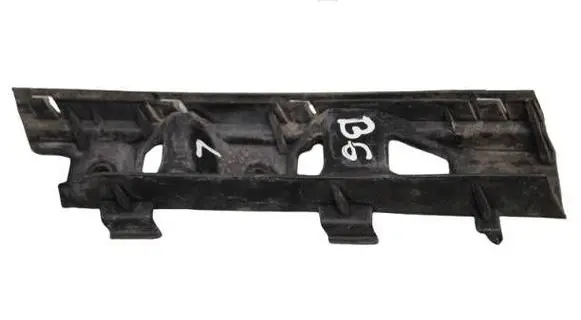 Front bumper mounting bracket