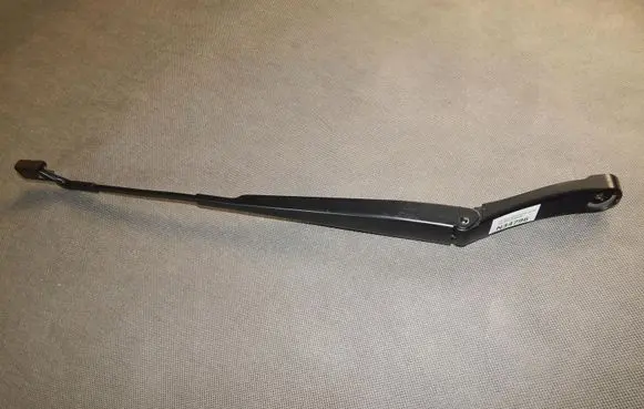 Volkswagen Golf Sportsvan Front wiper blade arm 517955409A