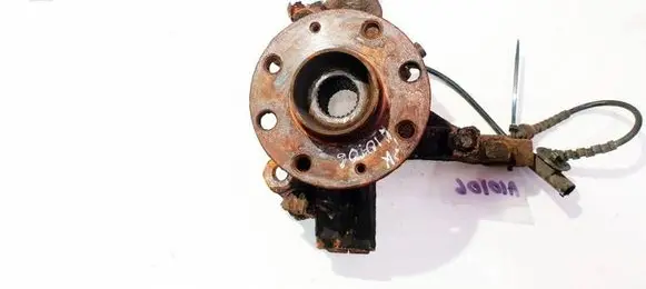 Opel Corsa D Front wheel hub 