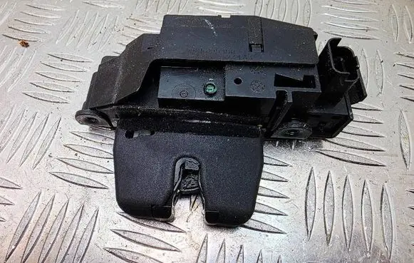 Citroen C4 Cactus Tailgate/trunk/boot lock/catch/latch 9816195380