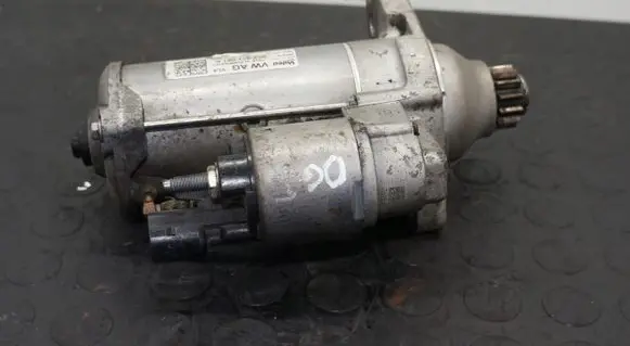 Volkswagen T-Roc Starter motor 16805354585