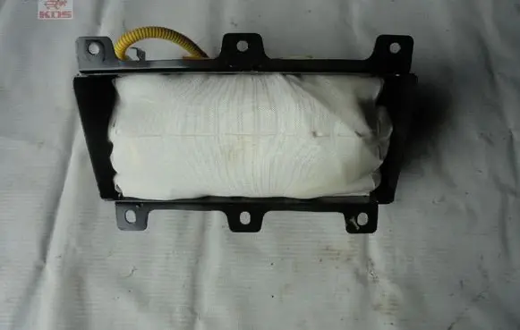 Hyundai Genesis Passenger airbag 84530-3M000