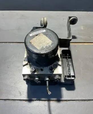 Ford Focus ABS Pump 10096101913 100619998073