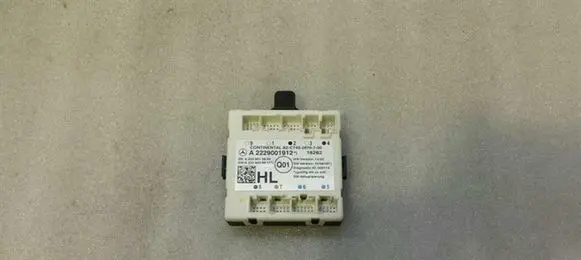 Mercedes-Benz C W205 Door control unit/module A2229001912