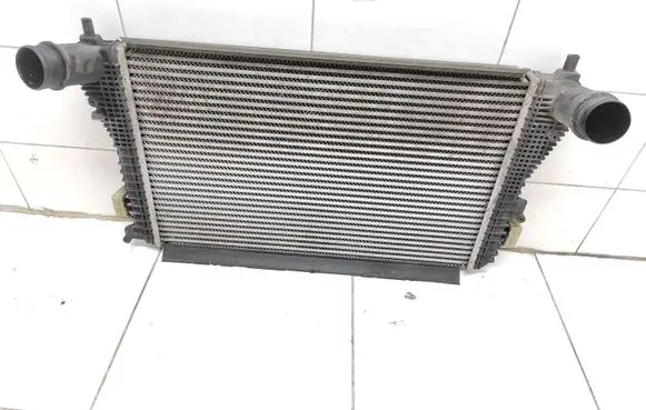 Volkswagen PASSAT B6 Intercooler radiator 3C0145805AD 2249b