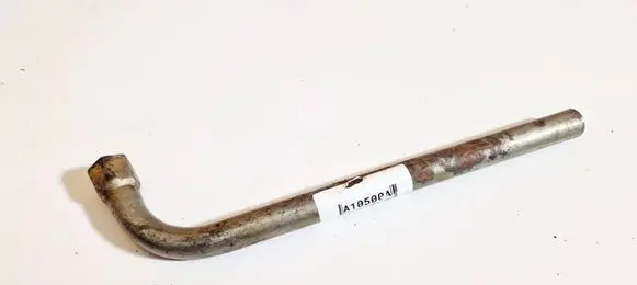 Volkswagen Golf III Wheel nut wrench 