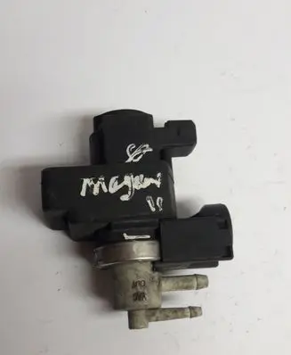 Renault Megane II Turbo solenoid valve 8200270451