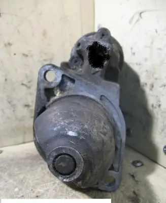 Nissan Micra Starter motor 1005821568