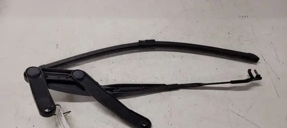Mercedes-Benz C W204 Front wiper blade arm A2048201544 3392125813