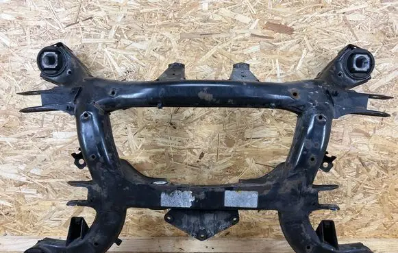BMW X5 E70 Rear subframe 