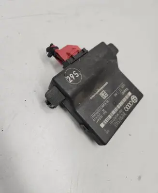 Volkswagen PASSAT B6 Gateway control module 1K0907951 1K0907530E