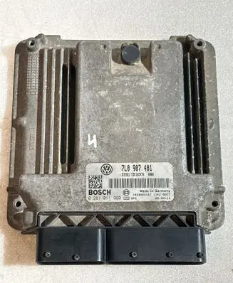 Volkswagen Touareg I Engine control unit/module 7L0907401 1039S09167 0281011960