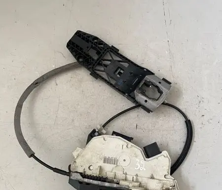 Seat Ibiza IV (6J,6P) Front door lock 5N1837015C