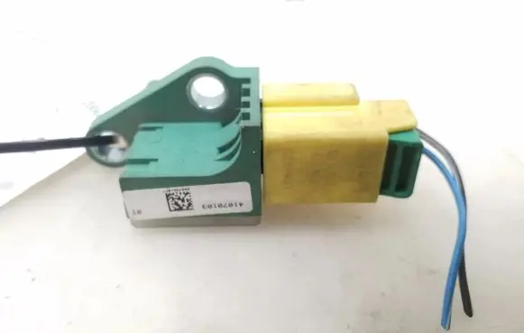 Volkswagen PASSAT B6 Airbag deployment crash/impact sensor 3C0909606