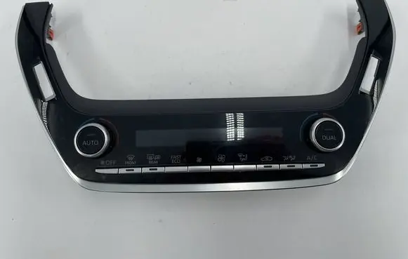 Toyota Corolla E210 E21 Climate control unit 5590002F30