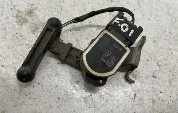BMW 7 F01 F02 F03 F04 Headlight/headlamp level sensor 6788571