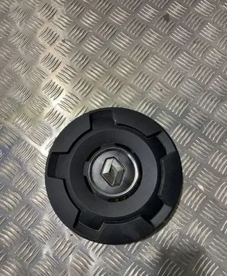 Renault Express R16 wheel hub/cap/trim 