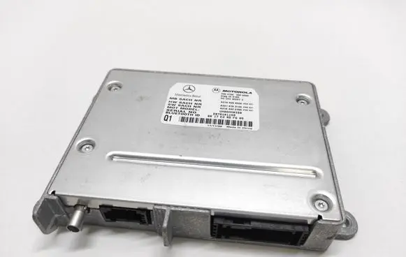 Mercedes-Benz S W221 Bluetooth control unit module A2168206526 A2218703126 A2164420760