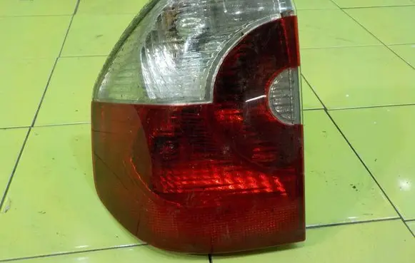BMW X3 E83 Rear/tail lights 63213418439