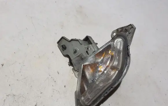 Mazda CX-3 Front indicator light DB2R51350B