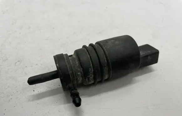 Audi A4 S4 B8 8K Windscreen/windshield washer pump