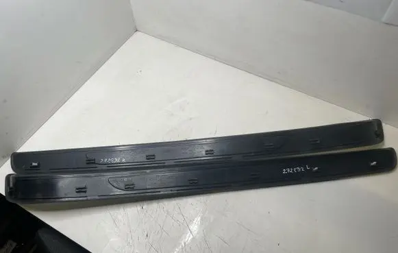 BMW 3 E92 E93 Front sill trim cover 7900752 7900751