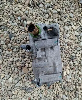 Citroen DS3 Air conditioning (A/C) compressor (pump) 9840056680