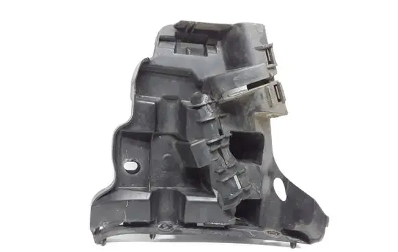 Volvo XC70 Front bumper mounting bracket 31214961