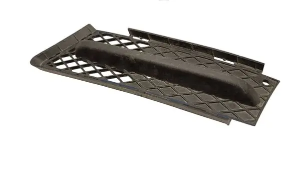 Front bumper lower grill