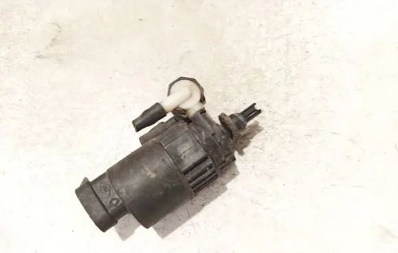 Renault Megane I Windscreen/windshield washer pump 7700821782