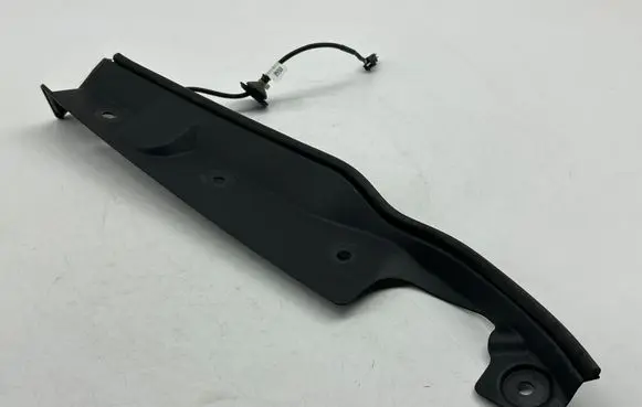 Chrysler Pacifica Other trunk/boot trim element 68416654 1005928