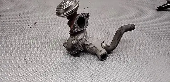 Audi A8 S8 D3 4E EGR valve 7131503K