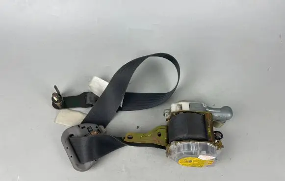 Subaru Forester SG Front seatbelt
