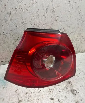 Volkswagen Golf V Rear/tail lights 1K6945095E 028490102B 00433068